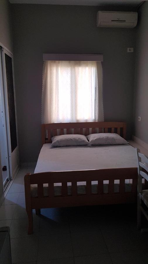 ساراندا Aralis Rooms المظهر الخارجي الصورة