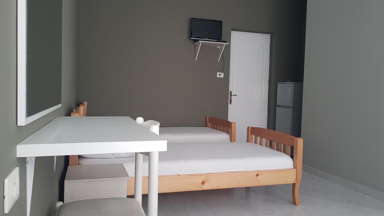 ساراندا Aralis Rooms المظهر الخارجي الصورة