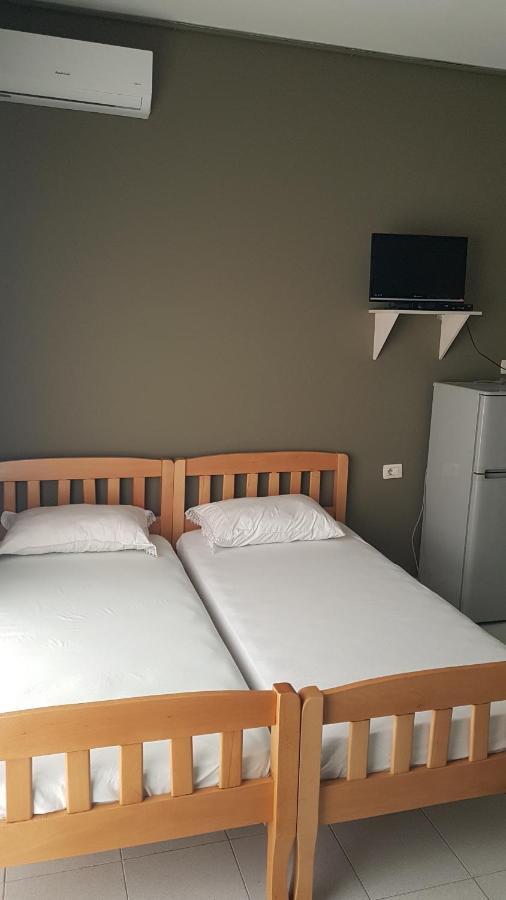 ساراندا Aralis Rooms المظهر الخارجي الصورة