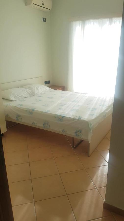 ساراندا Aralis Rooms المظهر الخارجي الصورة